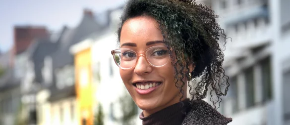 Die 28-jährige Mianda Tchalikian lebt mit ihrem Mann und ihren zwei Söhnen in der Gütersloher Innenstadt. - © Andreas Frücht