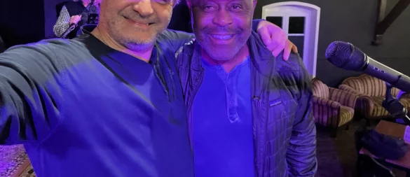 Athanasios "Zacky" Tsoukas und Tony Lindsay (von links) vereint die Liebe zur Musik. - © Athanasios Tsoukas