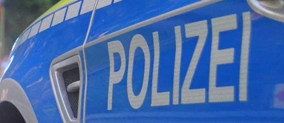 Die Polizei informiert über den Fund einer Leiche in Bad Driburg. - © David Schellenberg