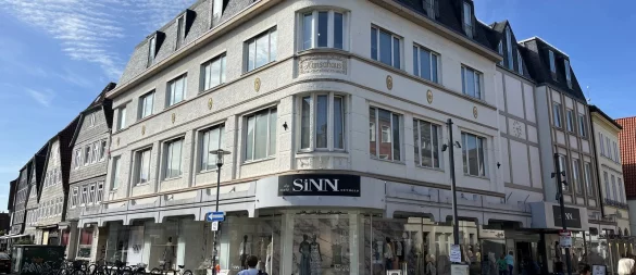 Das Modehaus Sinn in der Detmolder Fußgängerzone. - © Jana Beckmann