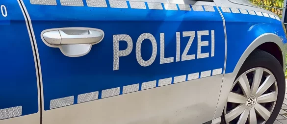 Die Polizei berichtet von einem Verkehrsunfall in Kalletal. - © Symbolbild: Pixabay