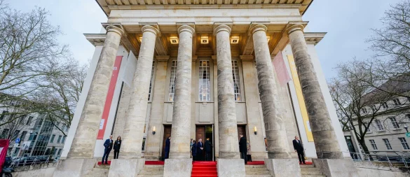 Das Landestheater in Detmold: Ein Symbol für die kulturelle Vielfalt in Nordrhein-Westfalen, das unter finanziellem Druck steht. - © Besim Mazhiqi
