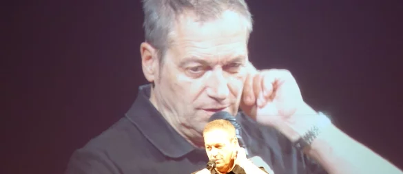 Meister des spekulativen Satzbaus: Dieter Nuhr in Lemgo. - © Axel Bürger