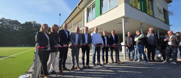 Feierlich wird das neue Sport- und Begegnungszentrum in Oesterholz eingeweiht. - © Bildrechte: Gemeinde Schlangen
