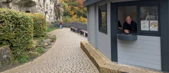 Das neue Kassenhäuschen wurde in Betrieb genommen. - © Landesverband Lippe