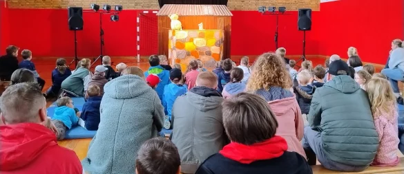 Das Puppentheater kam zum 60. Geburtstag der AWO Heiden gut an. - © AWO Heiden