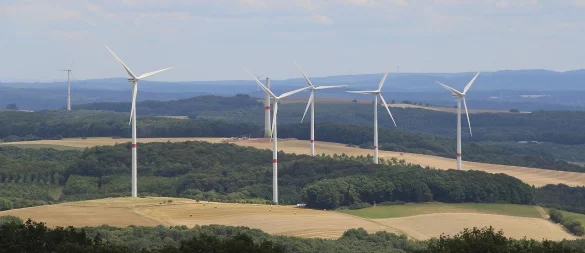 In der Nachhaltigkeitsstrategie ist die grüne Energiegewinnung nur ein Teilaspekt. - © Pixabay