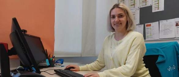 Seit Februar arbeitet Yuliia Katerynchuk als Bundesfreiwillige bei der Volkshochschule Lippe-Ost. Im November tritt sie dort ihre Stelle als hauptamtliche pädagogische Mitarbeiterin an. - © Michaela Weiße