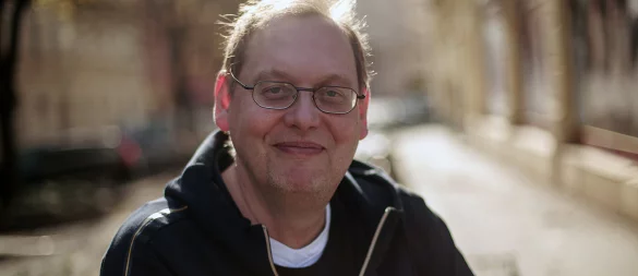 Karsten Strack hat einen Kriminalroman geschrieben. - © Tobias Heyel