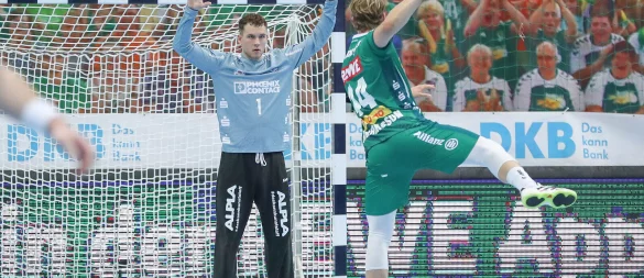 04.09.2025, xgox, Handball - Daikin HBL DHfK Leipzig - TBV Lemgo-Lippe emspor, v.l. Constantin Moestl (Möstl, Lemgo, 1) beim Siebenmeter gegen Blaer Hinriksson (Leipzig, 44) - © Jan Huebner