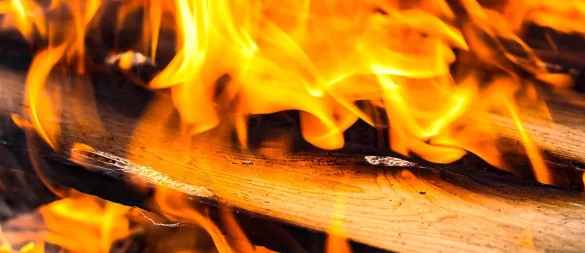 Zum Brand eines Geräteschuppens ist die Feuerwehr zum Jugendzentrum HoT gerufen worden. - © Symbolbild: Pixabay