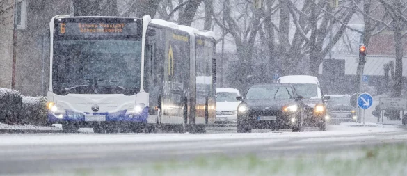 Fürs Wochenende wird ein Wintereinbruch erwartet. Im Januar 2025 schneite es zuletzt, etwa hier in Paderborn. - © Niklas Tüns