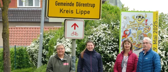 Anke Pflesser, Chloé Dearman, Ulrike Bruns und Wilfried Kuhlmann vom Humfelder Dorfteam. - © Axel Bürger