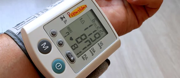 Viele Patienten wissen nicht, dass sie an Bluthochdruck leiden - einem Risikofaktor für einen Schlaganfall. - © Pixabay