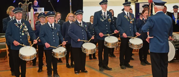 Der Spielmannszug Istrup hat sein 100-jähriges Bestehen mit einem dreitägigen Festwochenende zelebriert. - © Nicole Ellerbrake