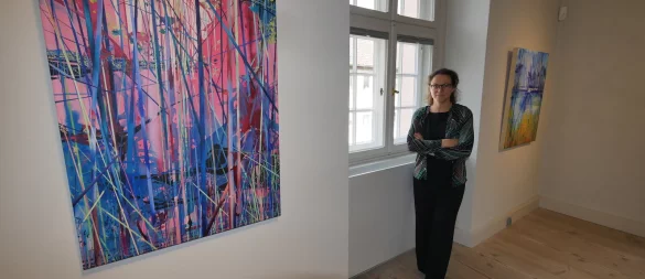 Im Braker Eichenmöllerhaus zeigt Theresa Möller Arbeit aus den vergangenen drei Jahren. Die Bilder zeigen Imaginationslandschaften. - © Jost Wolf
