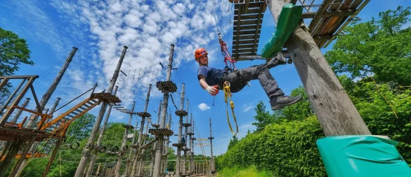 Der Kletterpark Bielefeld am Johannisberg hat zehn Höhen- und vier Übungsparcours. - © Andreas Zobe