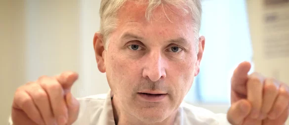 Marcus Horstmann vom Gütersloher Klinikum: "Wird der Krebs rechtzeitig erkannt, sind die Heilungschancen gut." - © Andreas Frücht