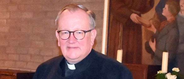 Muss Gütersloh gegen seinen Wunsch verlassen: Vikar Markus Henke hatte vor einem Jahr sein 25-jähriges Priesterjubiläum in der Spexarder Bruder-Konrad-Kirche gefeiert. Er wäre gerne geblieben. - © Markus Schumacher
