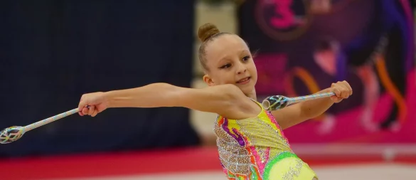 Veronika Ilchenko vom BTW Bünde bei einer Keulen-Übung. - © Jörg Hagemann