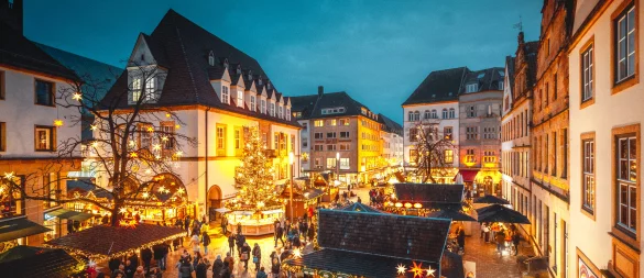 Ab Donnerstag geöffnet: Der Weihnachtsmarkt bei unseren Nachbarn in Bielefeld. - © Tim Fröhlich