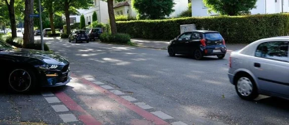 Die Hans-Hinrichs-Straße wird aus Sicht von Anwohnern gerne als "Rennstrecke" genutzt. - © Sven Koch