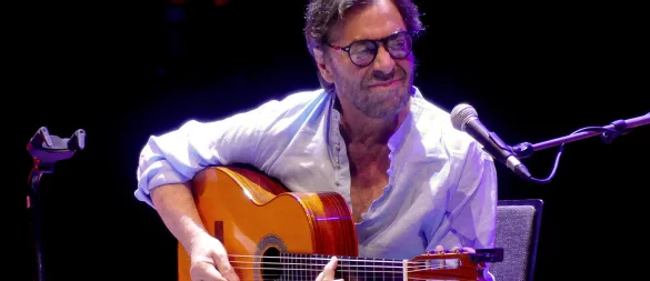 Al di Meola ist ein Vollblutgitarrist ohne Allüren - © Rudi Rudolph