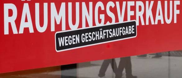 In NRW und in OWL gibt es aktuell mehrere negative Entwicklungen auf dem Arbeitsmarkt. - © Bernd Weißbrod/dpa
