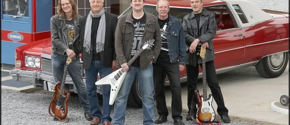 Auch die „Red Cadillac Band“ speilt bei der dritten Holzhauser Musikverschwörung. - © Bildrechte: Red Cadillac Band