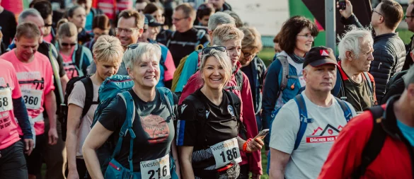 "Wahnsinn", so die Veranstalter: Für den Warrior Hike 2026 gibt es bereits wenige Stunden nach Start der Anmeldungen keine freien Plätze mehr. - © Max Werner