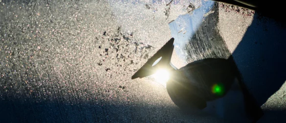 Gegen Ende der Woche könnte es auch in OWL flächendeckend die ersten Frost-Nächte geben. - © Julian Stratenschulte/dpa