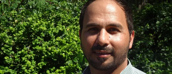 Mohammad Nazir musste seine Heimat verlassen. In Deutschland gelang es ihm, seinen Traum als Sportlehrer zu verwirklichen. - © Andreas Boueke