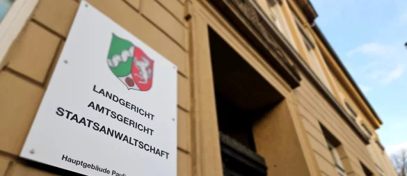 Ein 49-Jähriger aus Lage ist durch Zigarettenstummel am Tatort überführt worden - jetzt muss der Angeklagte ins Gefängnis. - © Janet König