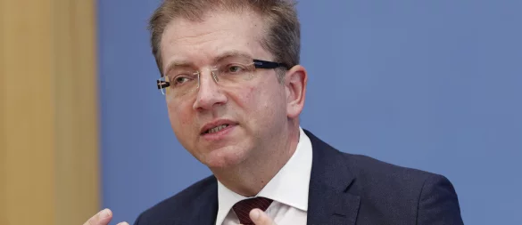 Der Bielefelder Gesundheitsökonom Wolfgang Greiner arbeitet in der neuen Finanzkommission Gesundheit an Reformen für die Gesetzliche Krankenversicherung mit. - © picture alliance / SZ Photo