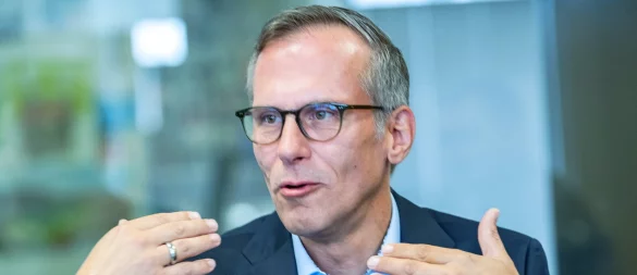 Patrick Schlüter aus Versmold ist seit August Vorsitzender bei der Gewerkschaft der Polizei, kurz GdP. - © Barbara Franke