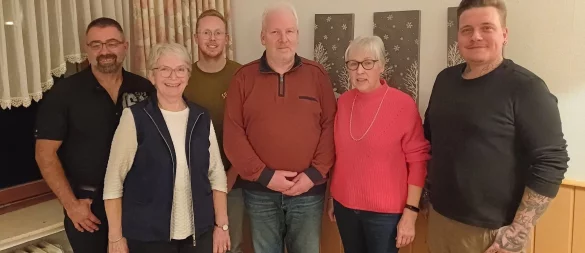 Der Vorstand des Ziegler- und Arbeiterverein mit dem stellvertretenden Vorsitzenden Christian Kühn (von links), Kassiererin Marianne Adam, dem stellvertretenden Kassierer Nils Lücking, dem dritten Vorsitzenden Dirk Rügge, Schriftführerin Elke Grundmann und dem Vorsitzenden Michael Strate. - © Ziegler- und Arbeiterverein Westorf