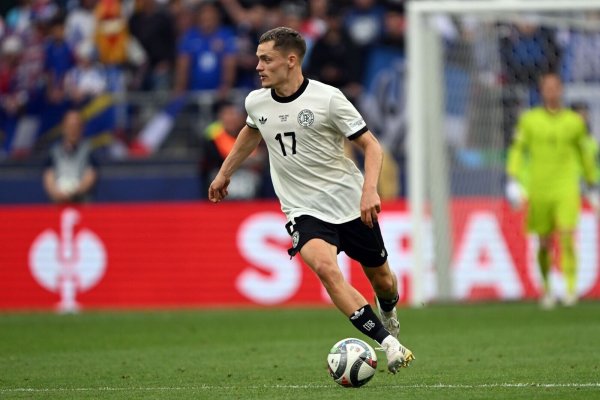 Auf dem Weg nach Liverpool: Der deutsche Nationalspieler Florian Wirtz. - © Federico Gambarini/dpa