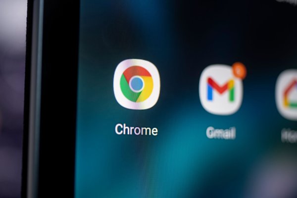 Generalanwältin an EuGH unterstützt Strafe für Google (Archivbild) - © Fabian Sommer/dpa