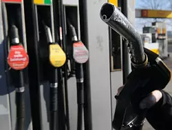 Tanken wird wieder teurer - &copy; FOTO: INGO WAGNER