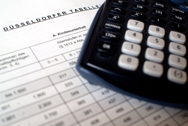 Oberlandesgericht veröffentlicht neue Düsseldorfer Tabelle. (Symbolbild) - © picture alliance / dpa