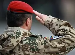 - &copy; SYMBOLFOTO: DPA