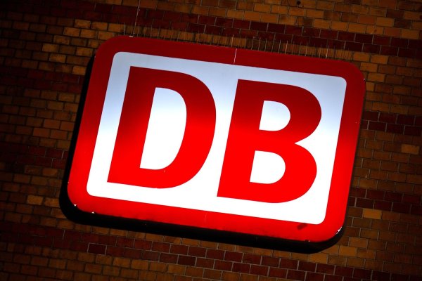 Wer führt künftig die Deutsche Bahn - und wohin? Wer auch immer es wird: Herausforderungen gibt es genug. (Symbolbild) - © Sina Schuldt/dpa