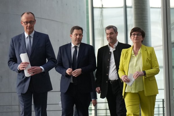 Haben sich in vielen Punkten geeinigt: CDU, CSU und SPD. - © Michael Kappeler/dpa