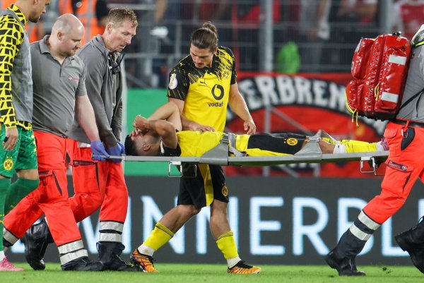 Das Foul an Yan Couto hat weitreichende Konsequenzen. - © Christoph Reichwein/dpa