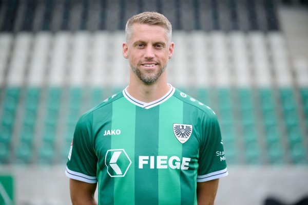 Marc Lorenz wurde vom Fußball-Zweitligisten Preußen Münster fristlos gekündigt. - © Bernd Thissen/dpa