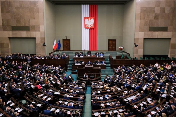 Polens Parlament - © Foto: Grzegorz Banaszak/ZUMA Wire/dpa