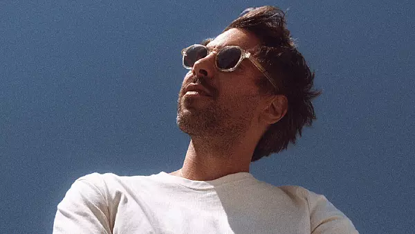 Max Giesinger kommt 2025 als Haupt-Act zum Lippe Open Air. - © Lippe Open Air