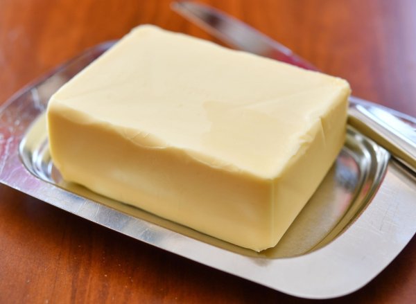 Der bisherige Rekordpreis für Butter lag bei 2,29 Euro. (Symbolbild) - © Patrick Pleul/dpa-Zentralbild/dpa