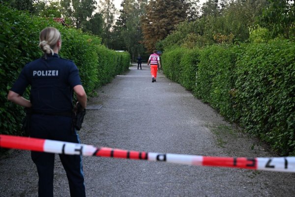 Die Polizei war in der Kleingartenanlage im Einsatz. - © Felix Hörhager/dpa