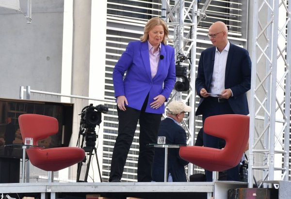 Bas beim Sommerinterview der ARD. - © Paul Zinken/dpa